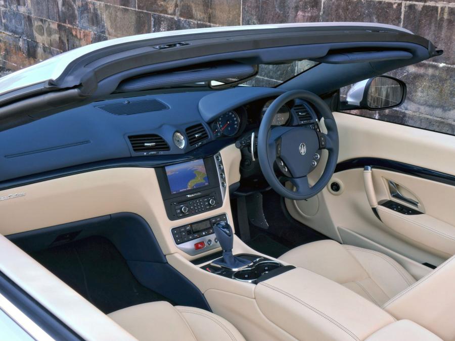  Maserati GranCabrio 2010 года  (AU) (фото 24 из 25)
